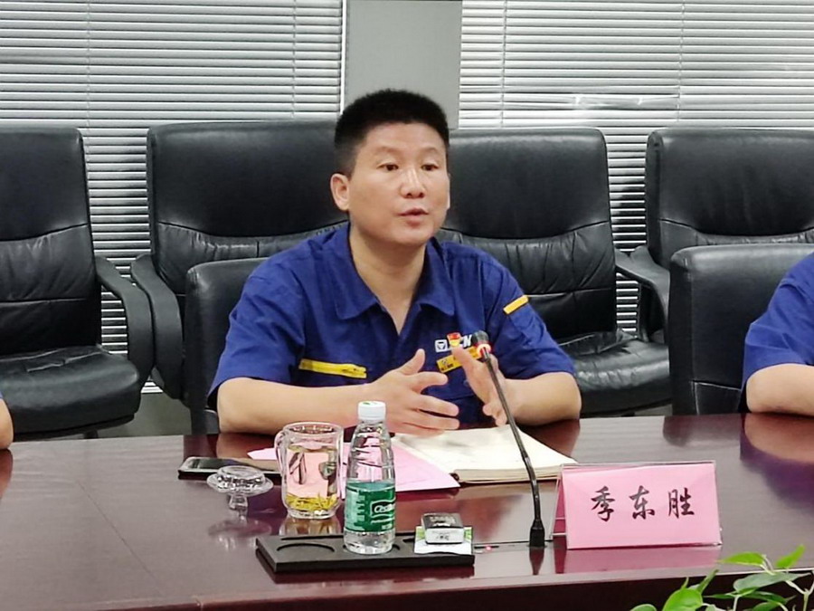 石月榮一行赴徐工液壓件有限公司調(diào)研現(xiàn)代學徒制