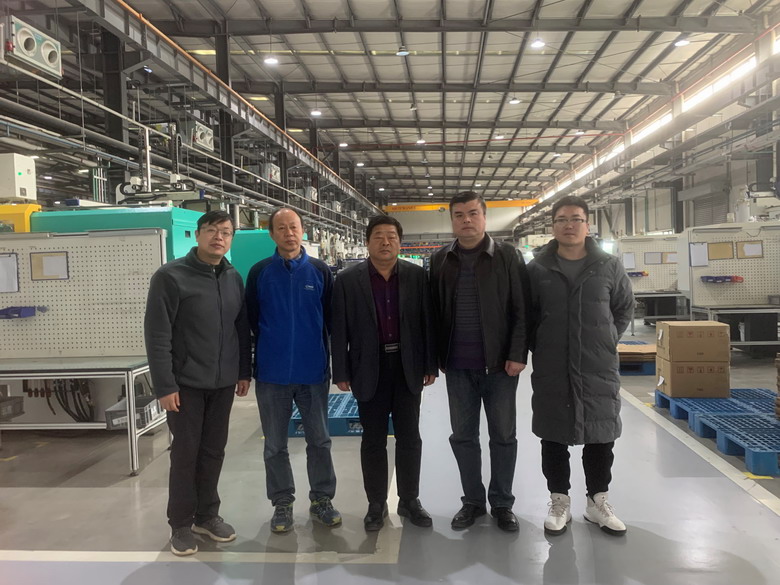 參觀學生工作崗位情況